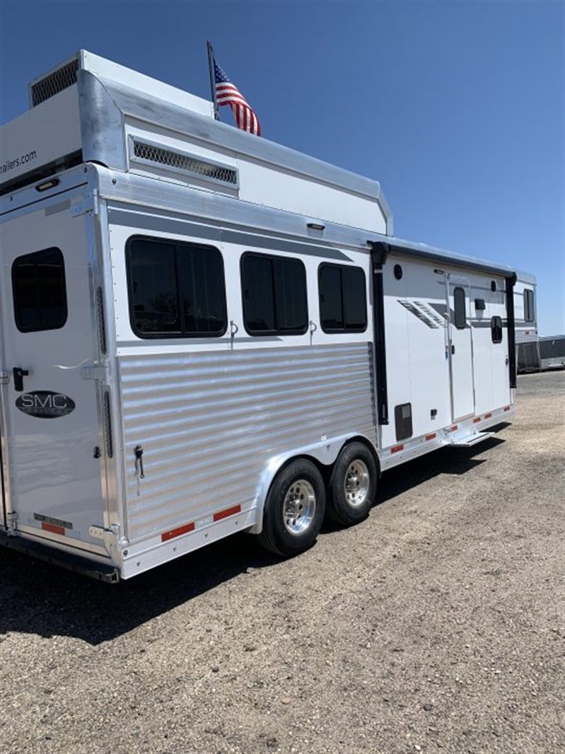 Trailer Photo 12