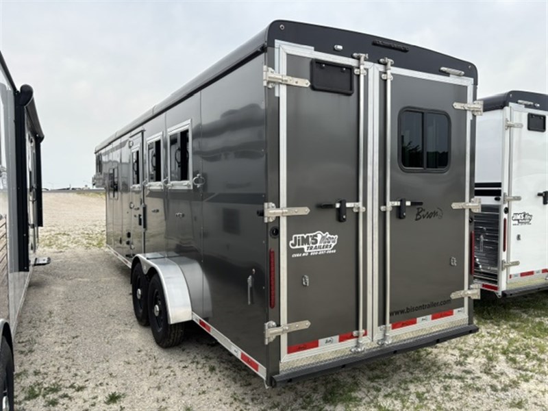 Trailer Photo 3