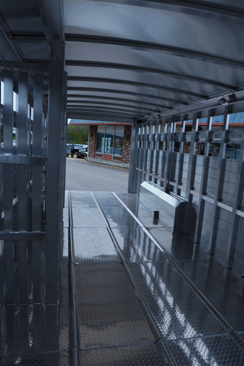 Trailer Photo 9