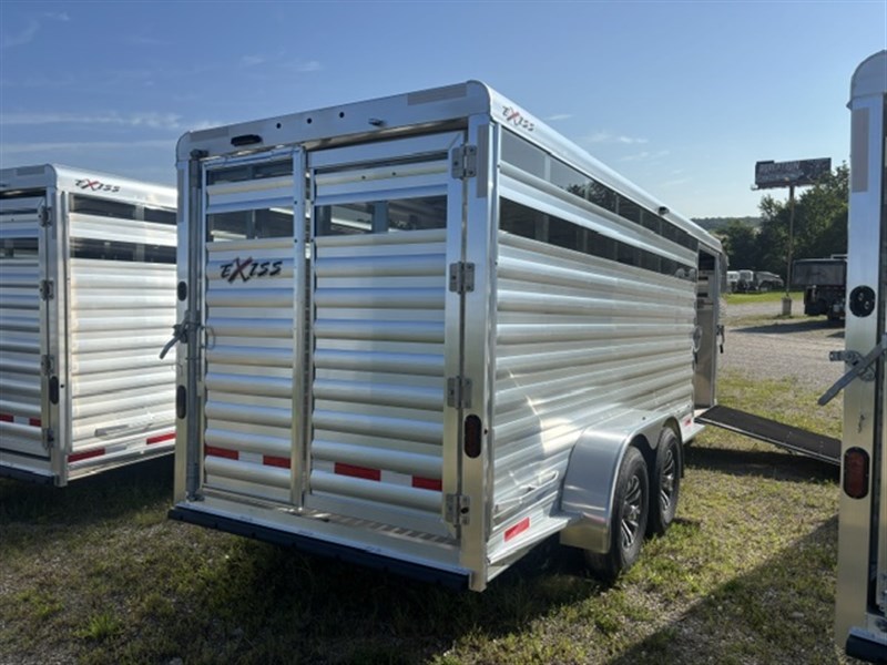 Trailer Photo 4