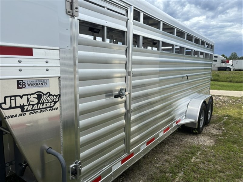 Trailer Photo 4