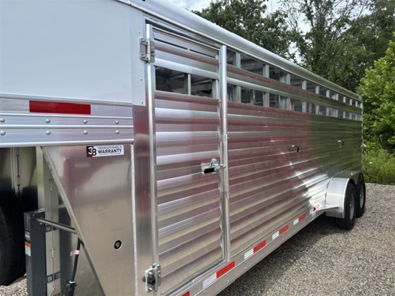 Trailer Photo 4