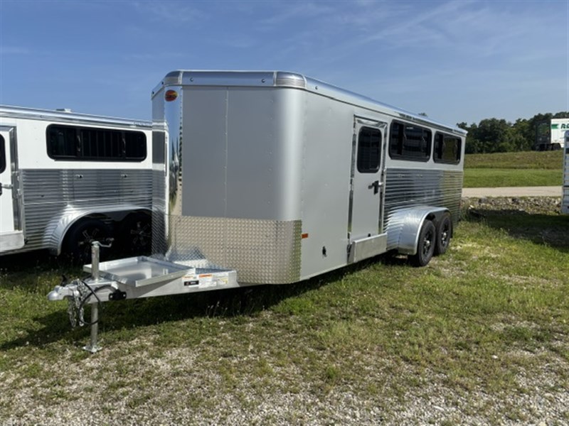 Trailer Photo 2