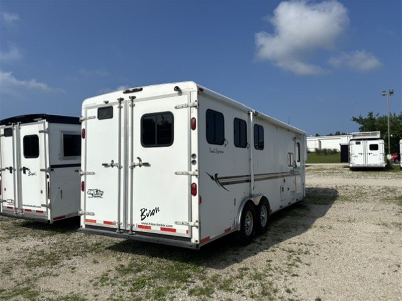 Trailer Photo 3