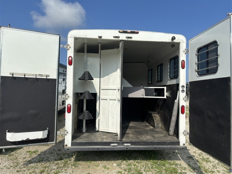 Trailer Photo 5