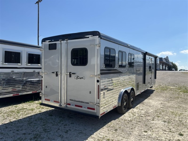 Trailer Photo 3