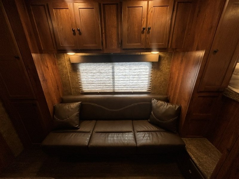 Trailer Photo 13