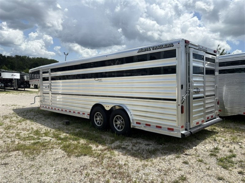 Trailer Photo 3