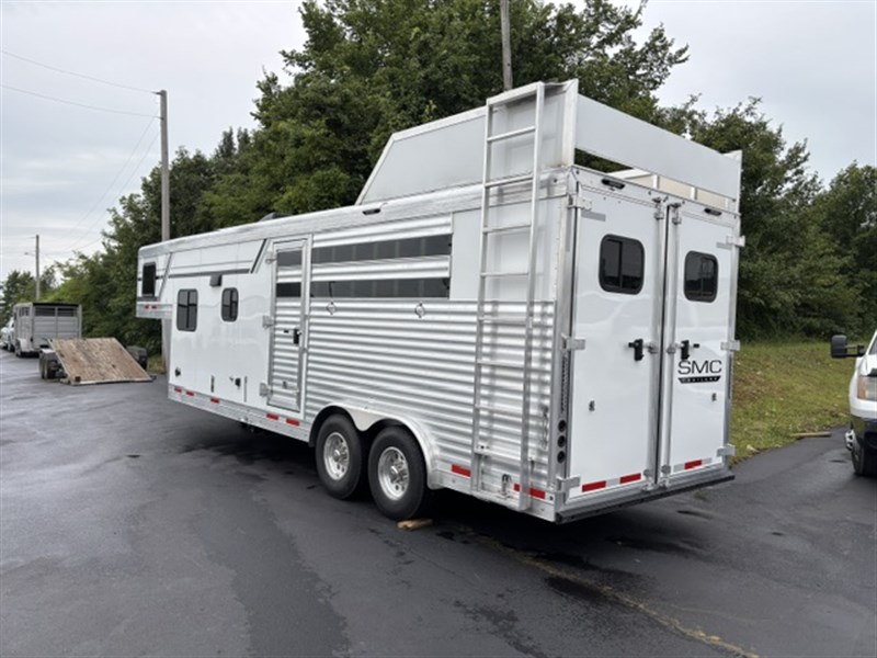 Trailer Photo 4