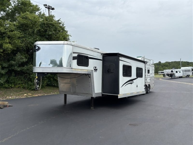 Trailer Photo 1