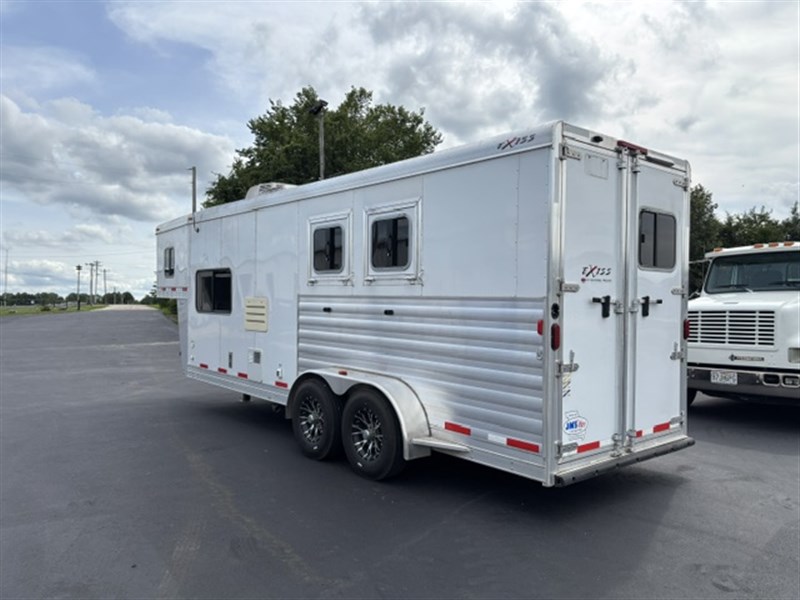 Trailer Photo 3
