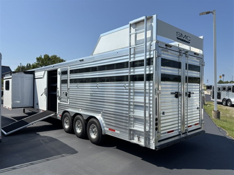 Trailer Photo 3
