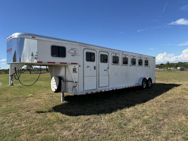 2004 Sooner 2004 sooner trailers 6 horse slant