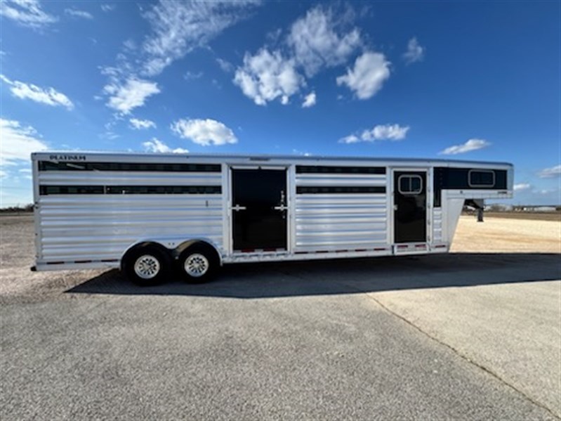 2026 Platinum Coach c-sport 8'x28' livestock trailer