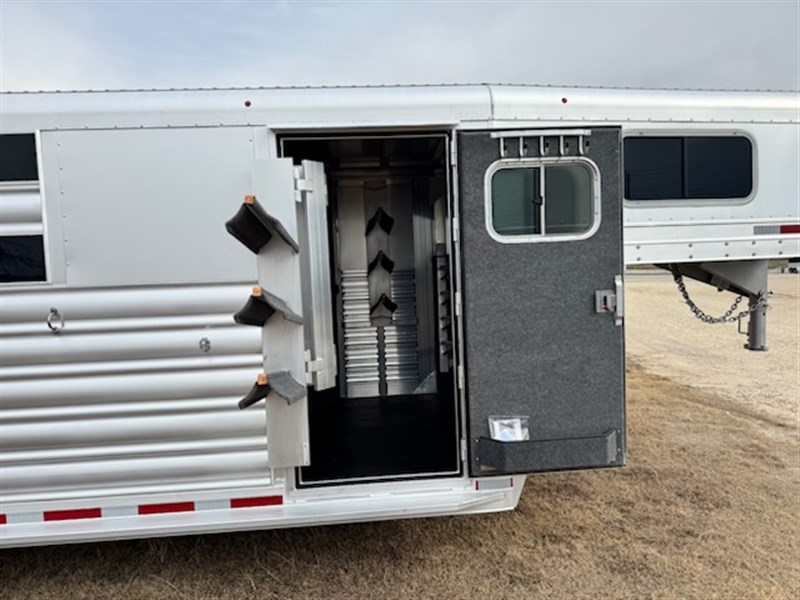 2026 Platinum Coach 5 horse stock combo trailer swing out saddle rack