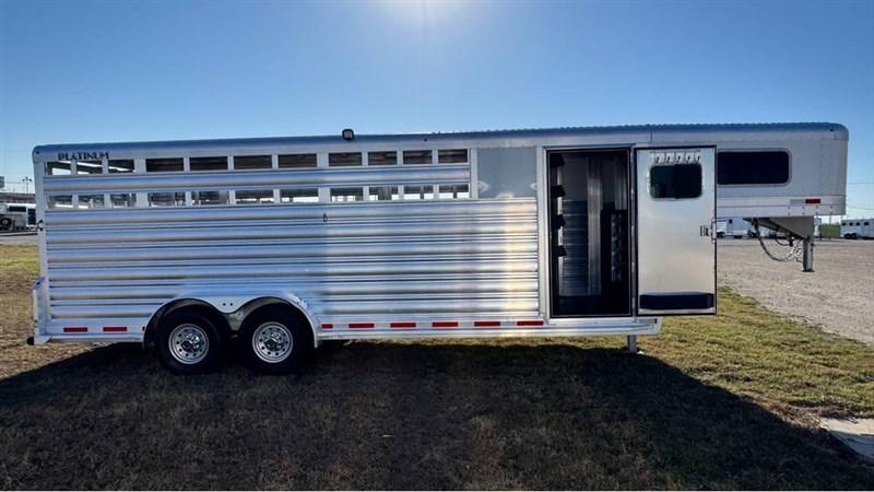 2026 Platinum Coach 22' c-sport stock combo trailer