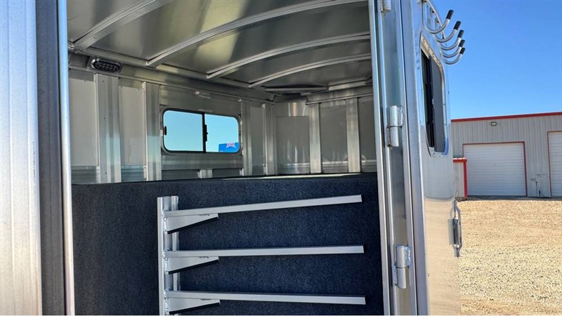 2026 Platinum Coach 22' c-sport stock combo trailer