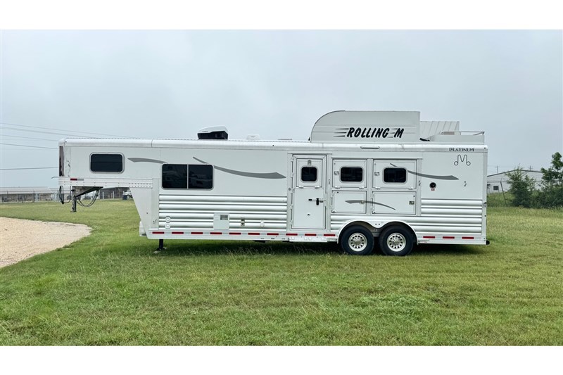 2026 Platinum Coach 3 horse 10'8 sw side load