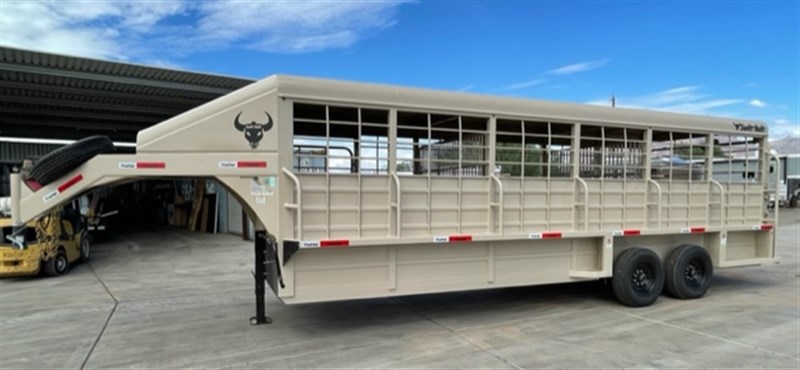 2023 Swift Built 24' Stock w/ cleated rubber floor