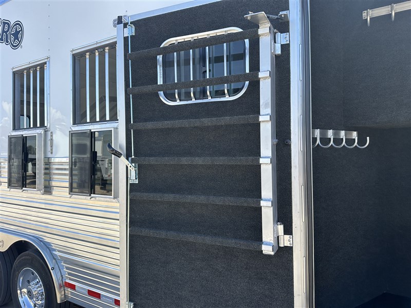 Trailer Photo 9