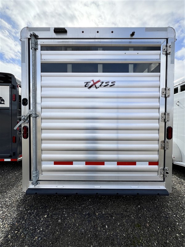 Trailer Photo 8