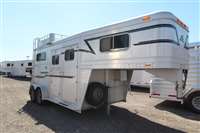 2003 2 horse Elite Straight Load Gooseneck in Great Shape!