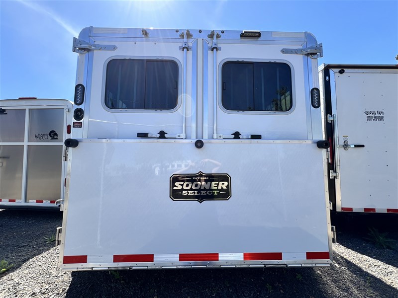 Trailer Photo 4