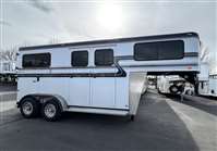 2026 2 horse Hawk Elite 2-Horse Gooseneck