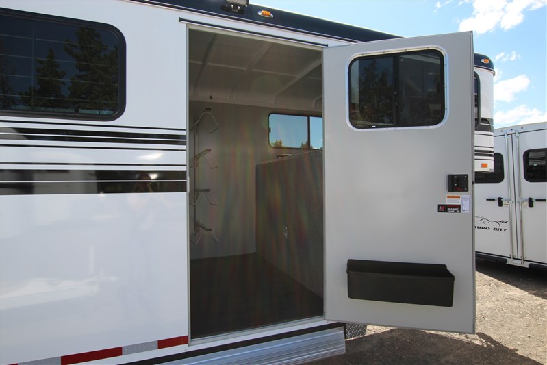 Trailer Photo 11
