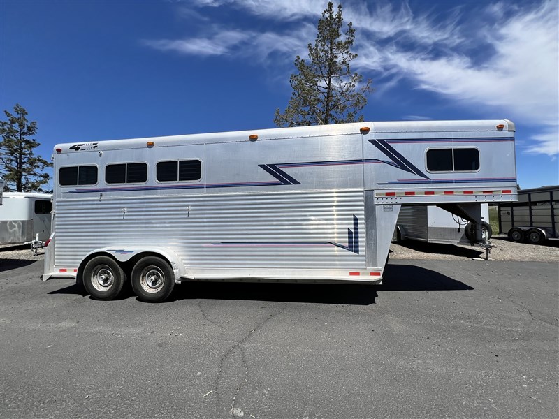 Trailer Photo 3