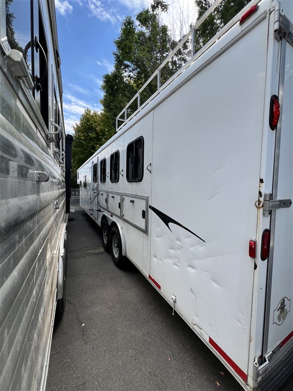 Trailer Photo 4