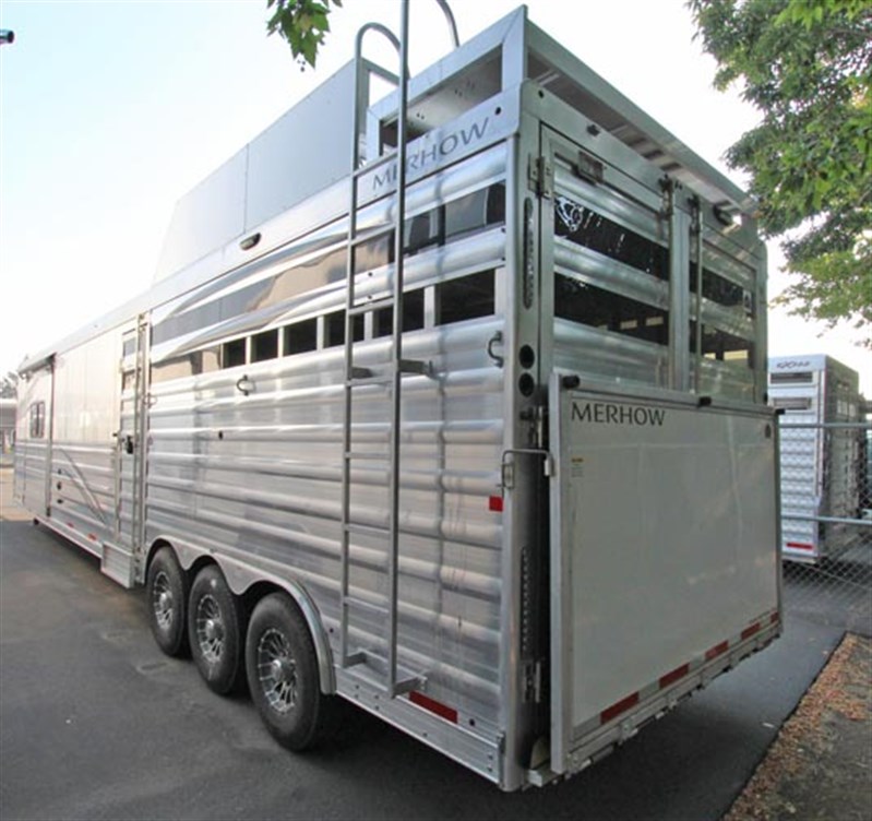 Trailer Photo 2