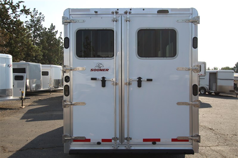 Trailer Photo 5