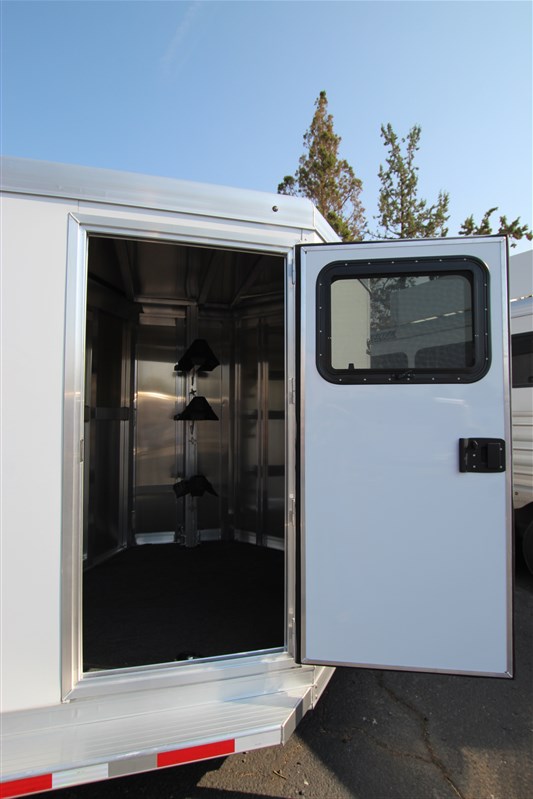 Trailer Photo 6