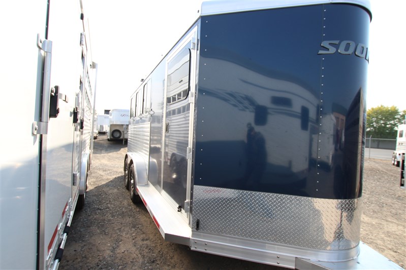 Trailer Photo 2