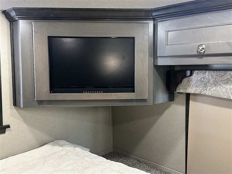 Merhow8015OSK Longhorn 12' Stock w/ 15'SW LQ & 9' Slide13