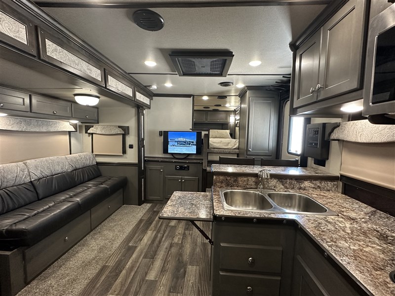 Merhow8015OSK Longhorn 12' Stock w/ 15'SW LQ & 9' Slide20