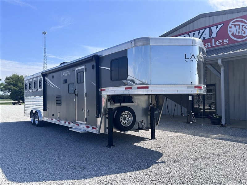 LakotaC8413 Charger 4H w/ 13'SW LQ & 6' Slide2