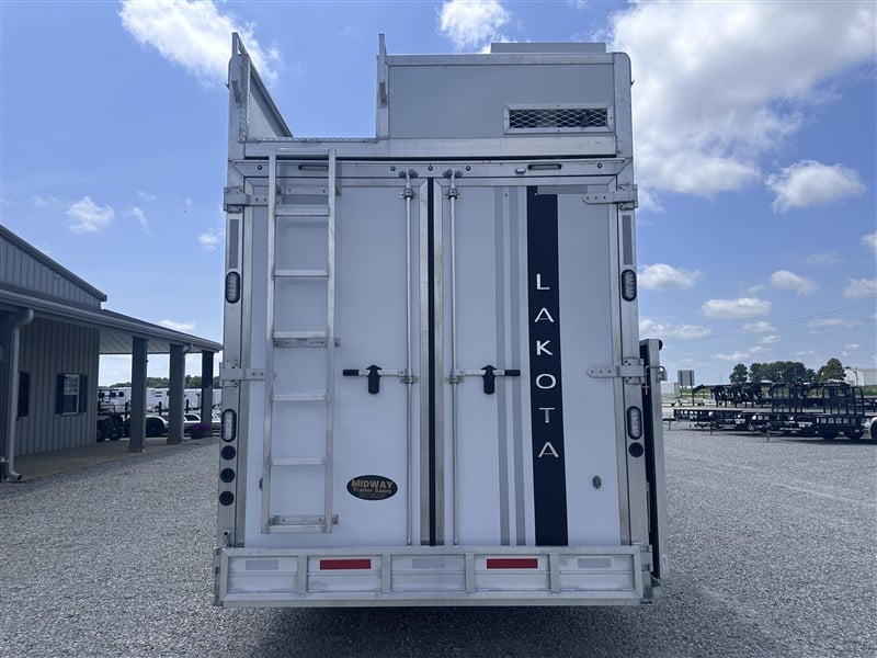 LakotaIN8315SR Infinity 3H w/ 15'SW LQ & 6' Slide18