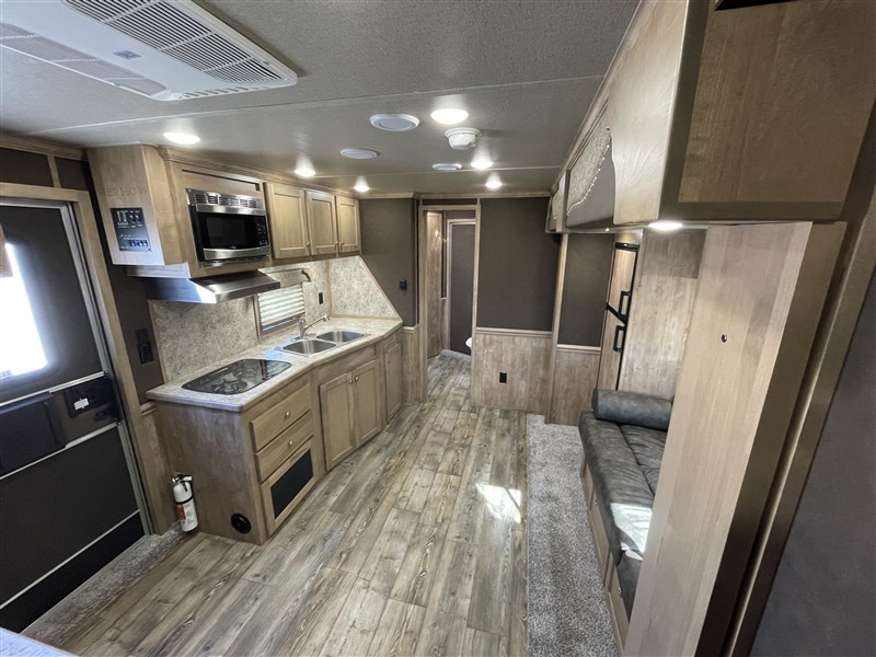 Merhow8414-A-DA Stampede 4H w/ 14'SW LQ & 9' Slide9