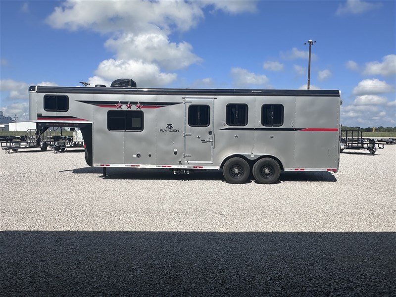 BisonRG7308 Ranger 3H W/ 8'SW Living Quarters5