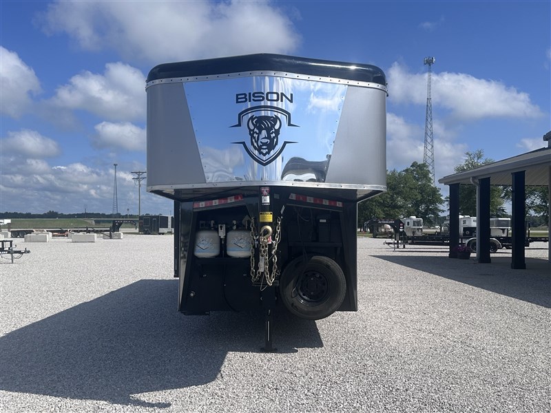 BisonRG7308 Ranger 3H W/ 8'SW Living Quarters3