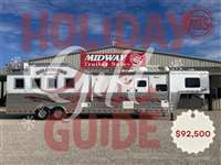 2012 4 horse Bloomer 4H w/ 12' LQ & 9' SLIDE-OUT GN