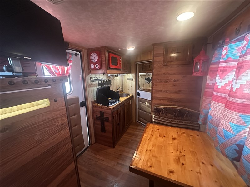 TitanRenegade 4H w/ 8' LQ GN8