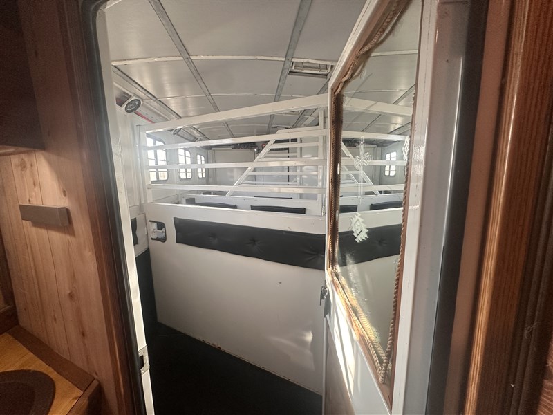 TitanRenegade 4H w/ 8' LQ GN10