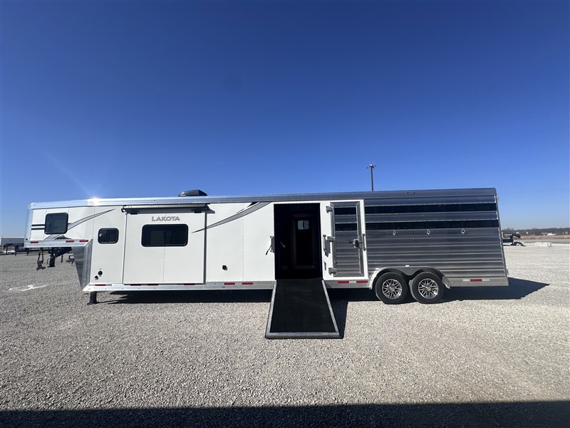LakotaCHL81413SR CHARGER 14' STOCK w/ 13' LQ GN6