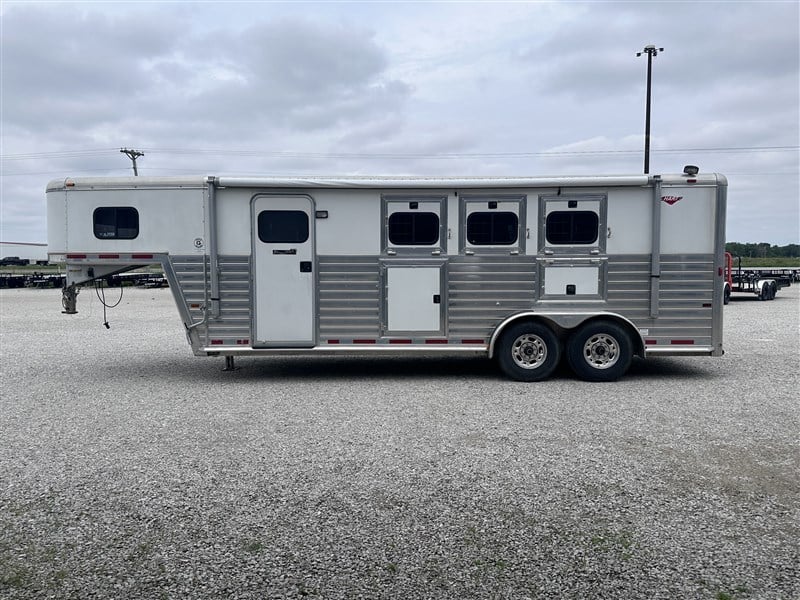 2004 Hart 3h weekender w/ 7' sw gn