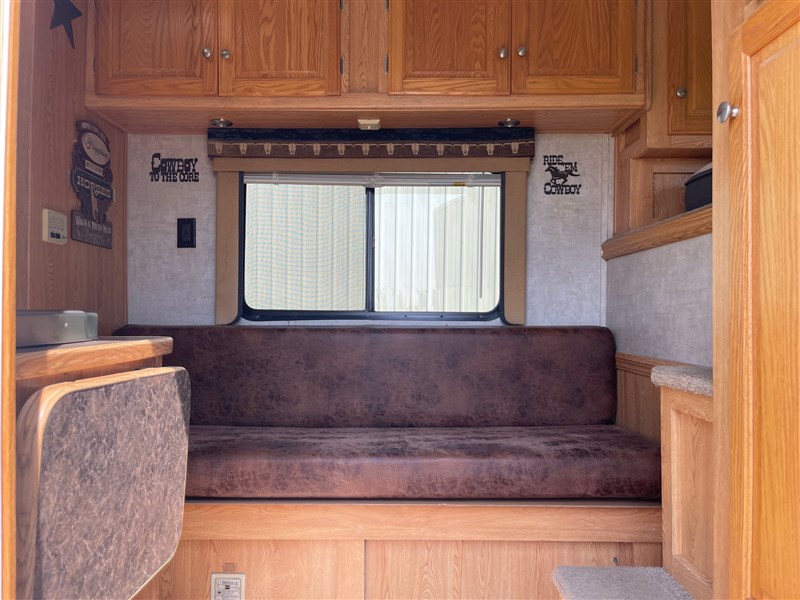 Trailer Photo 7