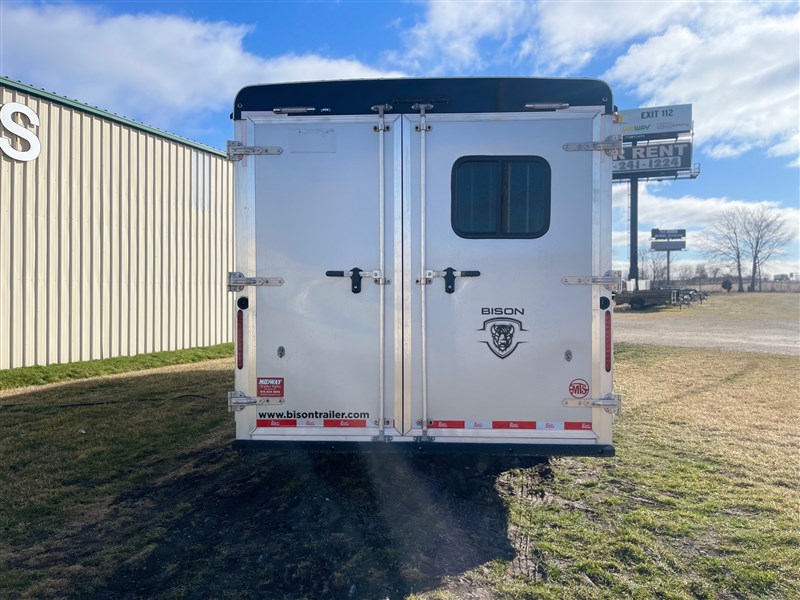 Bison8313B.S Silverado w/ 13'SW LQ & 6' Slide15