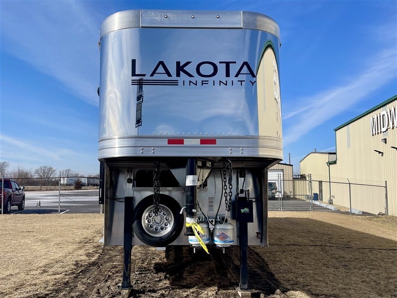 2025 Lakota in8415sr infinity 4h w/15'sw lq w/ 9' slide-out